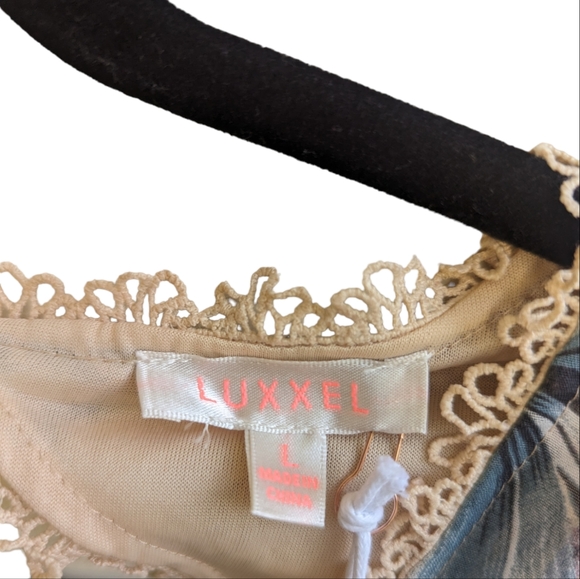 Luxxel Floral Long Sleeve Open Back Dress - Picture 7 of 10